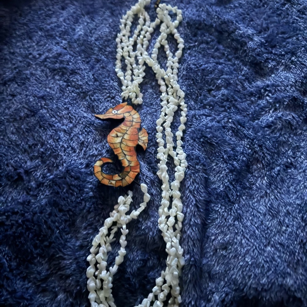 This Beautiful Necklace. Show Stopper. Ready for shipping. - Picture 3 of 3